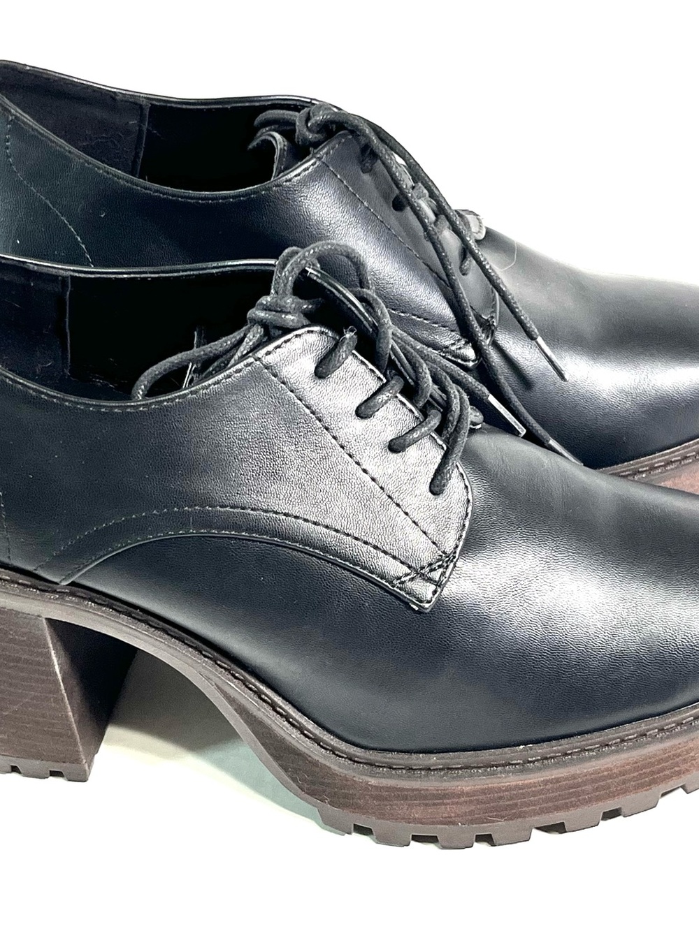 torrid Black Lace-Up Platform Heel Oxfords